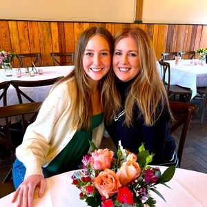 Meet your Posher, Nikki